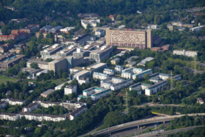 Онкологический, гематологический и иммунологический центр университетской клиники (Uniklinik) В Дюссельдорфе