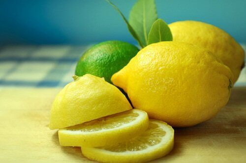 Лимон<
