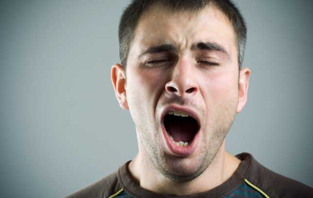 почему человек зевает