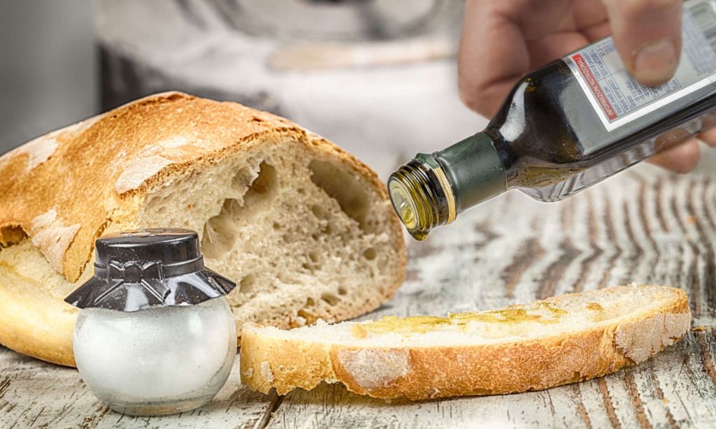 Оливковое масло с хлебом польза и вред thumbnail